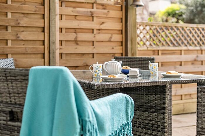 1 Bedroom Flat For Sale In High Street, Swanage, BH19