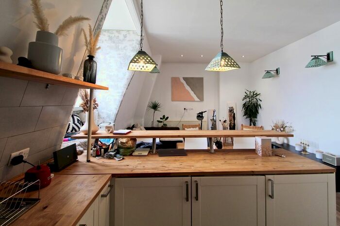 1 Bedroom Flat To Rent In Cromwell Road, London, SW5