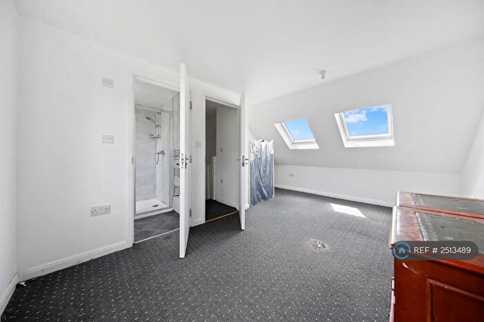 4 Bedroom Terraced House To Rent In Lawrence Avenue, London, E12