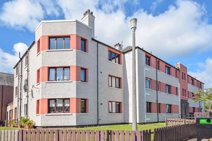 3 Bedroom Flat For Sale In Dishlandtown Street, Arbroath, Angus, DD11