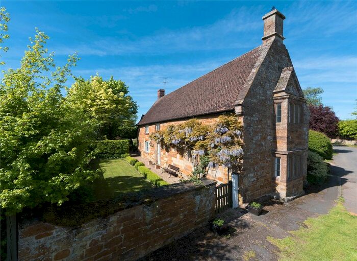 5 Bedroom Detached House For Sale In Stoke Road, Lyddington, Oakham, Rutland, LE15