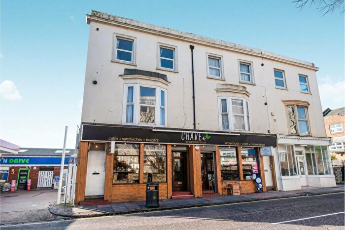 1 Bedroom Apartment To Rent In Eastern Road, BN2