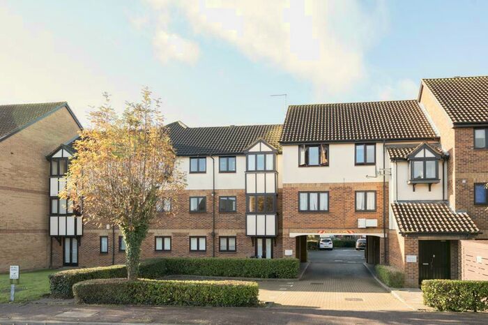 2 Bedroom Apartment To Rent In Colindale, London, NW9