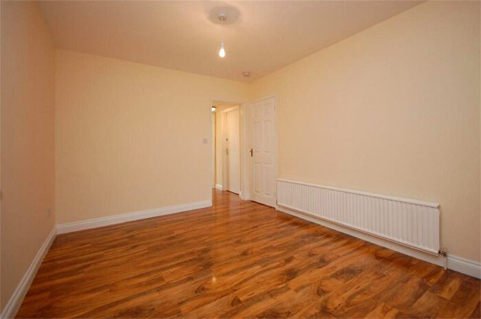 1 Bedroom Flat To Rent In Tokyngton Avenue, Wembley, HA9