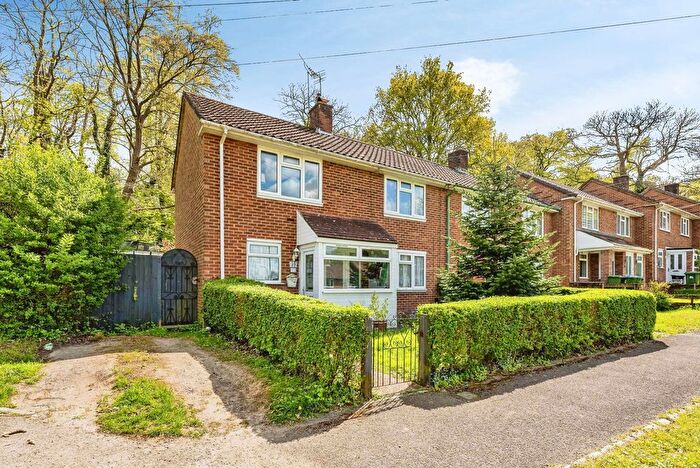 3 Bedroom End Terrace House For Sale In Breamore Road, Southampton, Hampshire, SO18