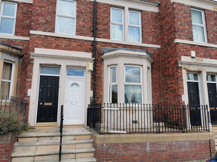 2 Bedroom Flat To Rent In Bensham Crescent, Gateshead, NE8