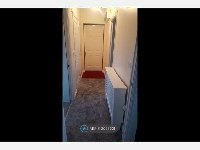 2 Bedroom Flat To Rent In Summerton Road, Oldbury, B69