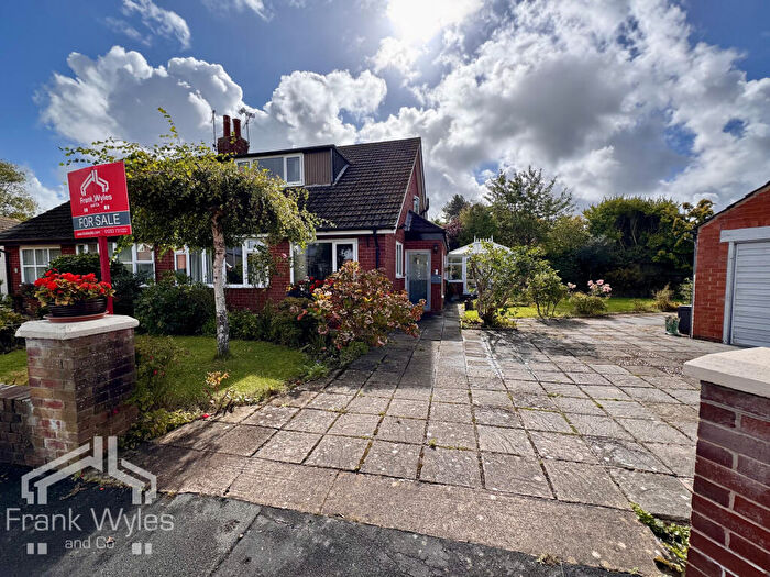 3 Bedroom Semi-Detached Bungalow For Sale In Garden Avenue, Wrea Green, Lancashire, PR4