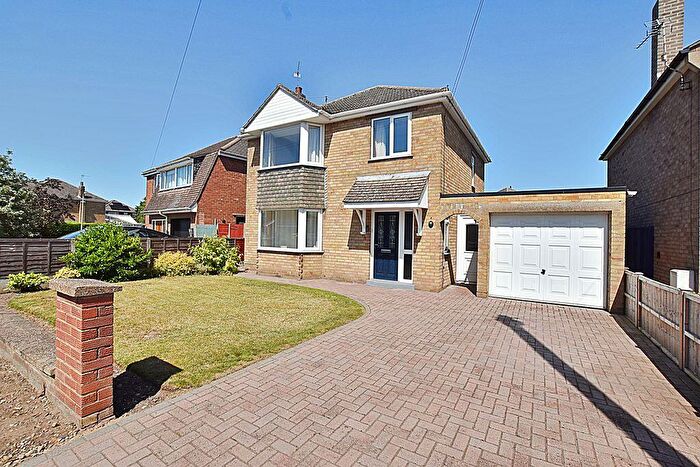 3 Bedroom Detached House For Sale In Constance Avenue, Lincoln, LN6