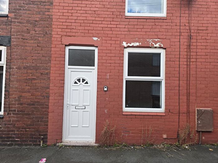 2 Bedroom Property To Rent In Poplar Street, Tyldesley, Manchester, M29