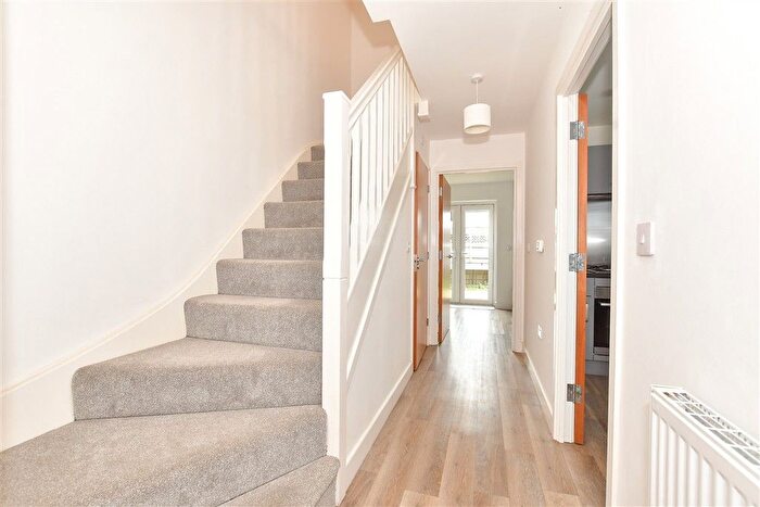 3 Bedroom Semi-Detached House For Sale In Lynx Street, Margate, Kent, CT9