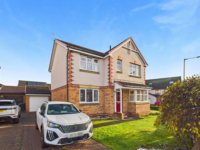 4 Bedroom Detached House For Sale In Allison Crescent, Perth, PH1