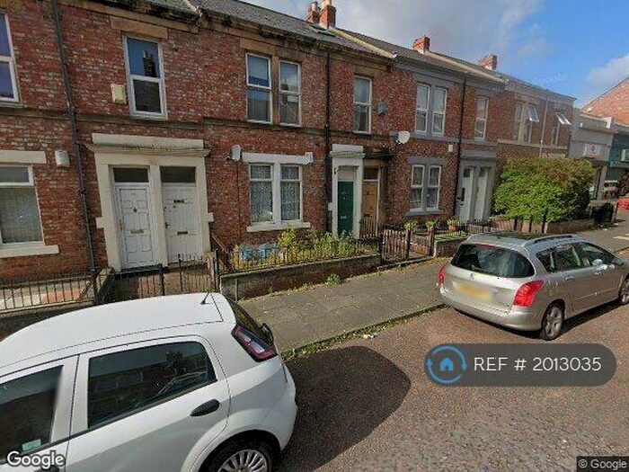 2 Bedroom Flat To Rent In Eastbourne Avenue, Gateshead, NE8