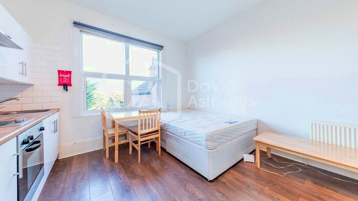Studio To Rent In Teignmouth Road, Mapesbury Willesden Green, London, NW2