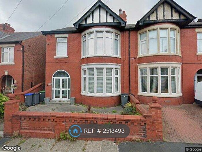 2 Bedroom Maisonette To Rent In Longton Road, Blackpool, FY1