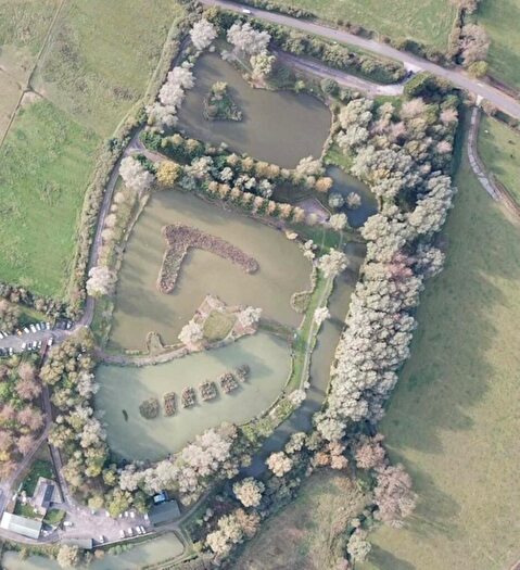 3 Bedroom Detached House For Sale In Fishing Business With Dwelling Wiltshire, SN15