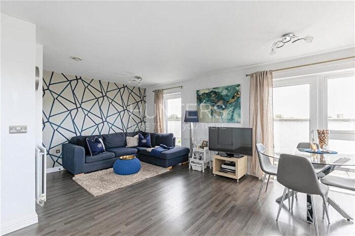 1 Bedroom Flat To Rent In Maygrove Road, Kilburn, NW6