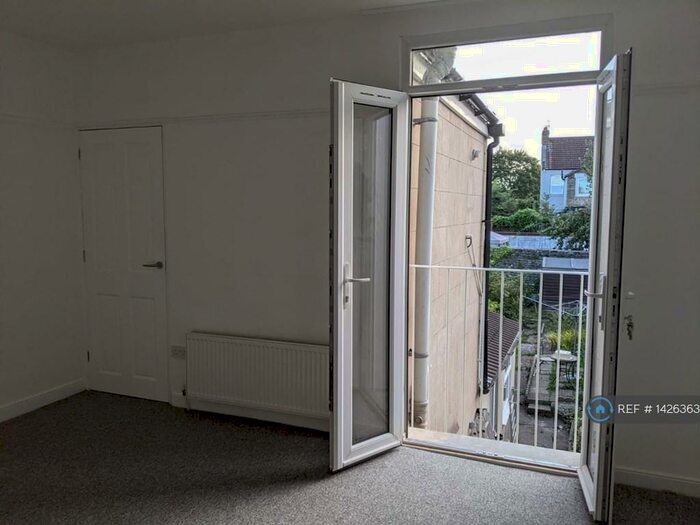 1 Bedroom Flat To Rent In First Floor, Bristol, BS3
