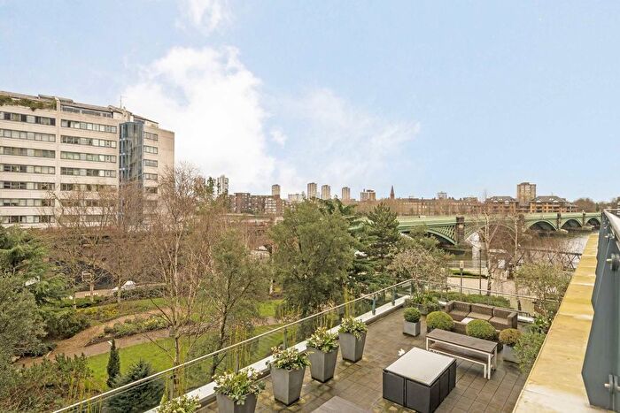 2 Bedroom Flat For Sale In The Boulevard, Fulham, SW6