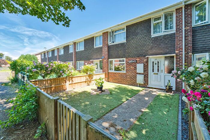 3 Bedroom Terraced House For Sale In Blackthorn Gardens, Worle - No Chain, BS22