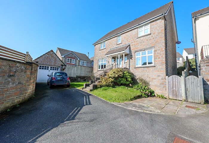 4 Bedroom Detached House For Sale In Retallick Meadows, St Austell, PL25