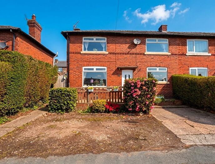 3 Bedroom End Terrace House For Sale In Oak Avenue, Sowerby Bridge, HX6