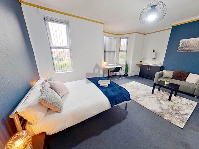 Studio To Rent In Barrfield Road, Salford, M6