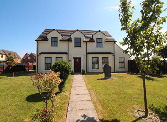 4 Bedroom Detached House For Sale In Longfield Way, Newtownards, BT22