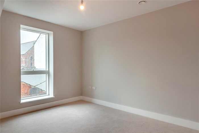 2 Bedroom Flat To Rent In Apartment, Lambert House, Harrogate, North Yorkshire, HG1