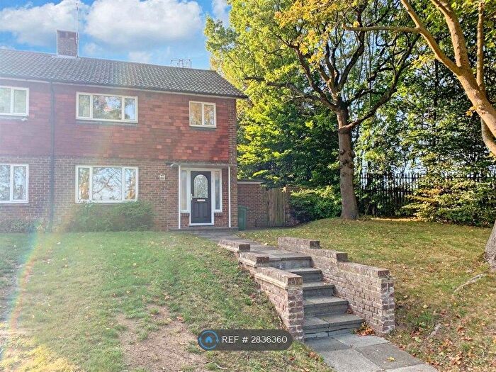 4 Bedroom Semi Detached House To Rent In Maidstone Road, Rochester, ME1