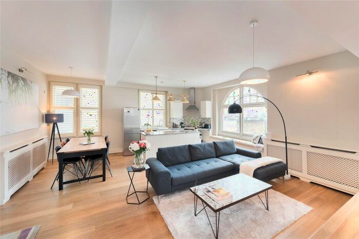 1 Bedroom Apartment To Rent In Hollywood Court, Hollywood Road, Chelsea, London, SW10