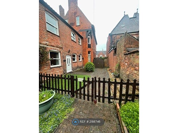 2 Bedroom Terraced House To Rent In Merchant Cottages, Lincoln, LN5