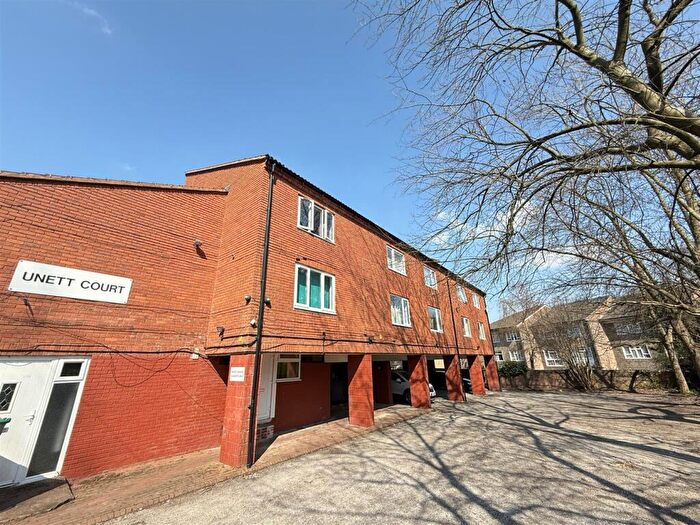 Studio To Rent In St Matthews Road, Smethwick, B66