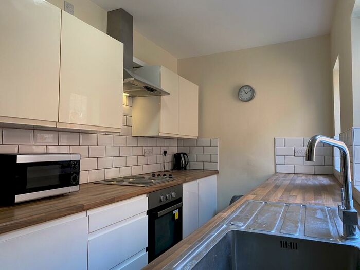 5 Bedroom Terraced House To Rent In Portland Street, Lincoln, LN5