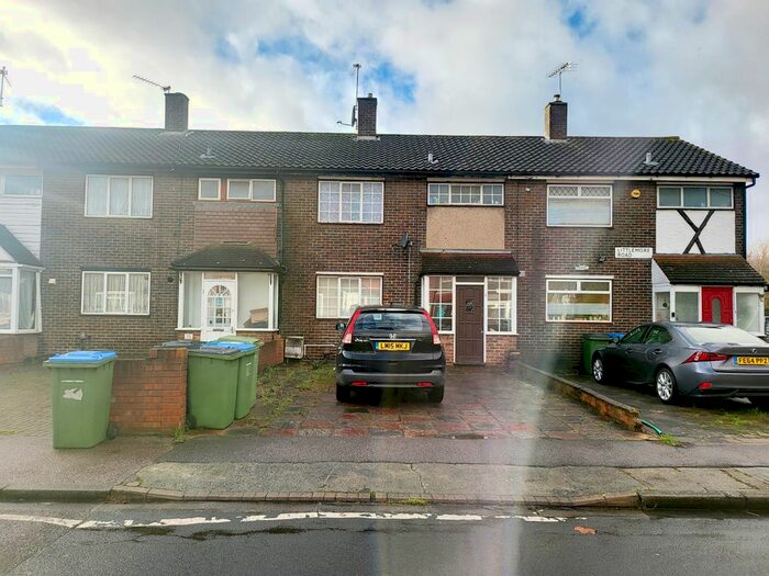 2 Bedroom Terraced House To Rent In Littlemore Road, London, SE2