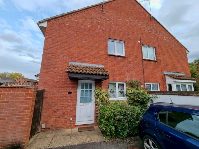 1 Bedroom Semi-Detached House To Rent In Abingdon, Oxfordshire, OX14