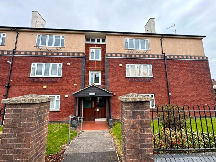 2 Bedroom Flat For Sale In Cutler Road, Bristol, BS13