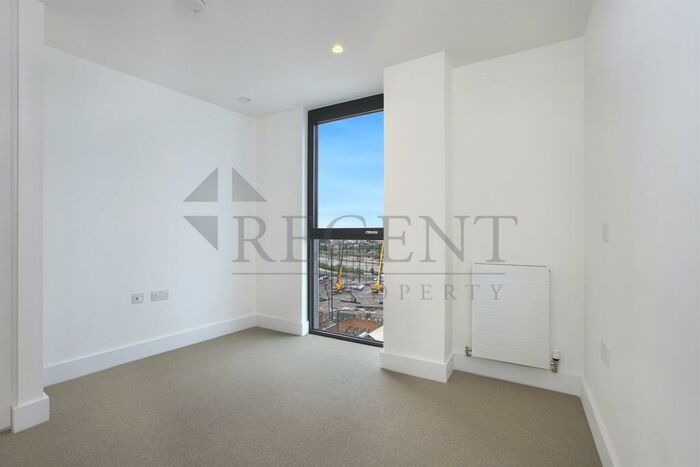 2 Bedroom Apartment To Rent In Corn House, Marshgate Ln, E15