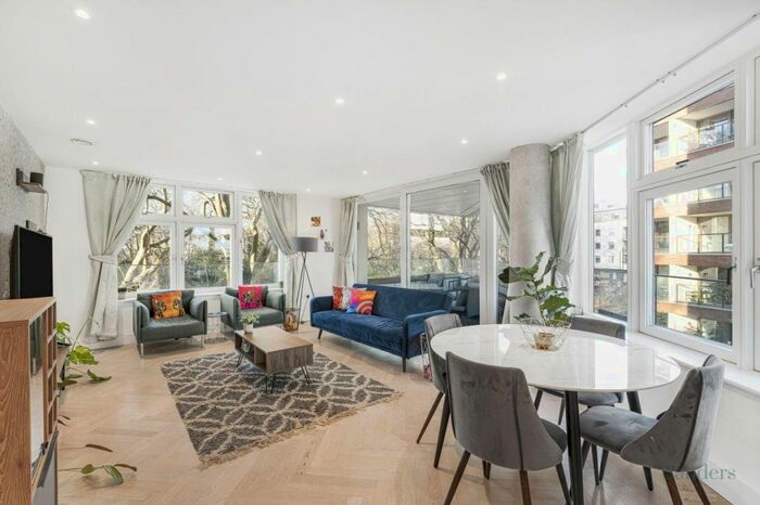 1 Bedroom Flat To Rent In Sterling Way, Islington, London, N7