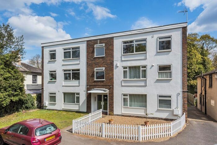 2 Bedroom Flat To Rent In Bromley Common Bromley, BR2