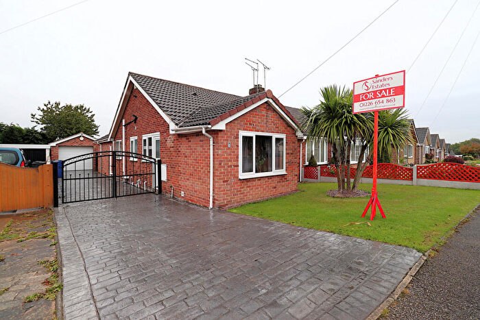 3 Bedroom Bungalow For Sale In Byland Way, Barnsley, S71