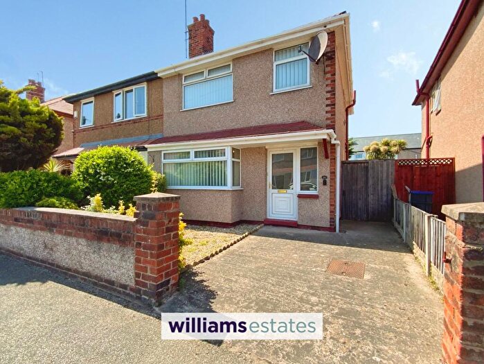 3 Bedroom Semi-Detached House For Sale In Brynhyfryd Avenue, Rhyl, LL18