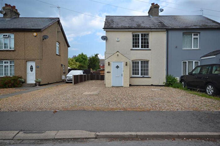 3 Bedroom Semi Detached House To Rent In Julius Martin Lane, Ely, Cambridgeshire, CB7