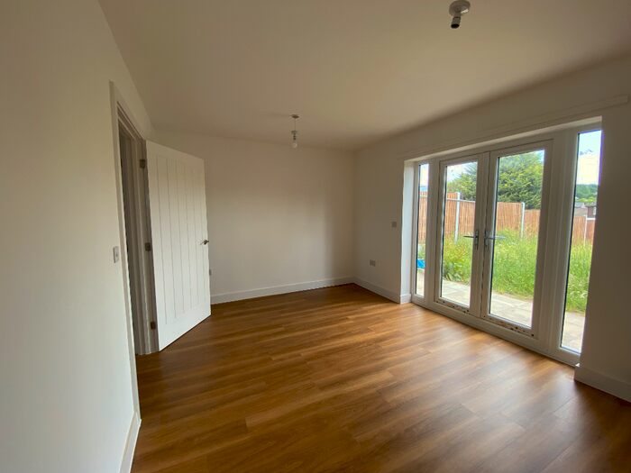 3 Bedroom Semi-Detached House To Rent In Parva Close, Hillside, Rotherham, South Yorkshire, S65