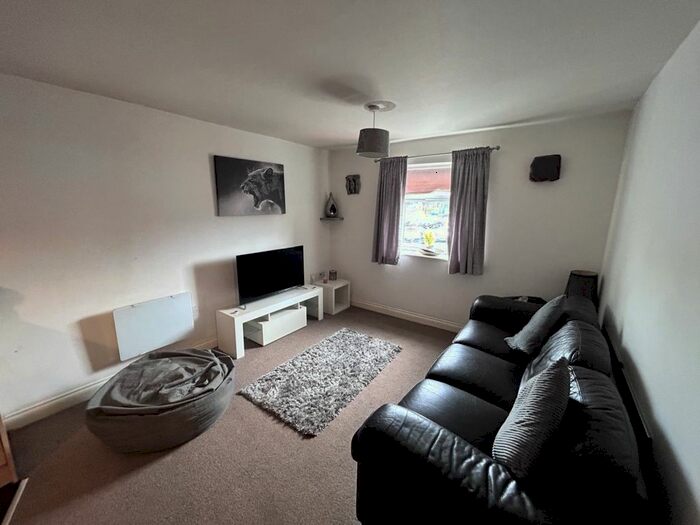 2 Bedroom Flat To Rent In Frederick Street, Hindley, Wigan, WN2