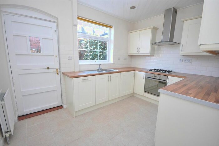 2 Bedroom Property To Rent In Alma Grove, York, YO10