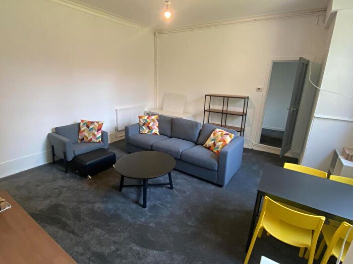 1 Bedroom House To Rent In Aigburth Drive, Liverpool, L17