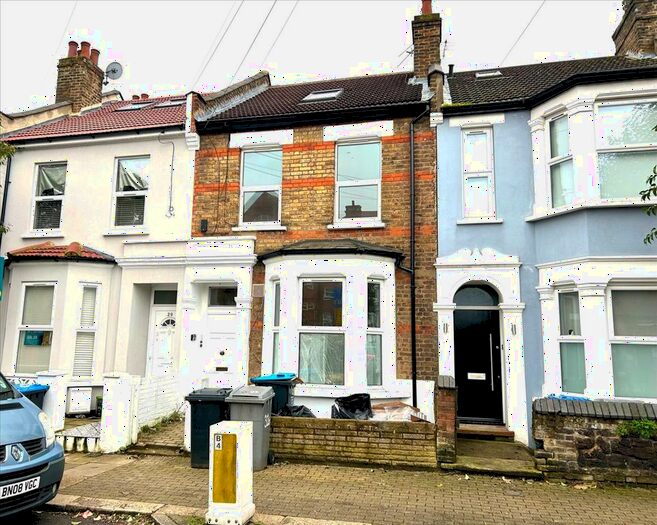 2 Bedroom Flat To Rent In Leopold Road, Harlesden, London, NW10