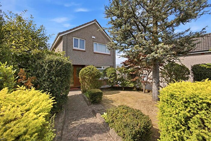 3 Bedroom Detached House For Sale In Ninians Rise, Kirkintilloch, G66