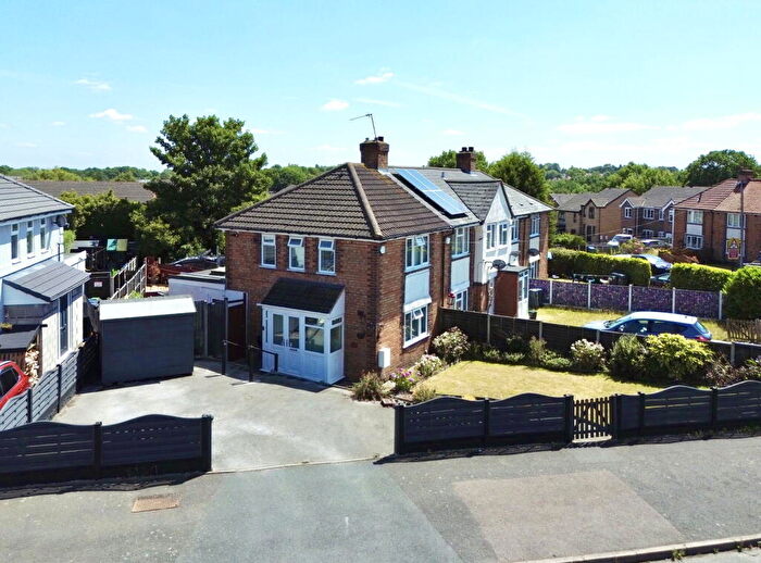 3 Bedroom End Of Terrace House For Sale In Tibland Road, Acocks Green, B27